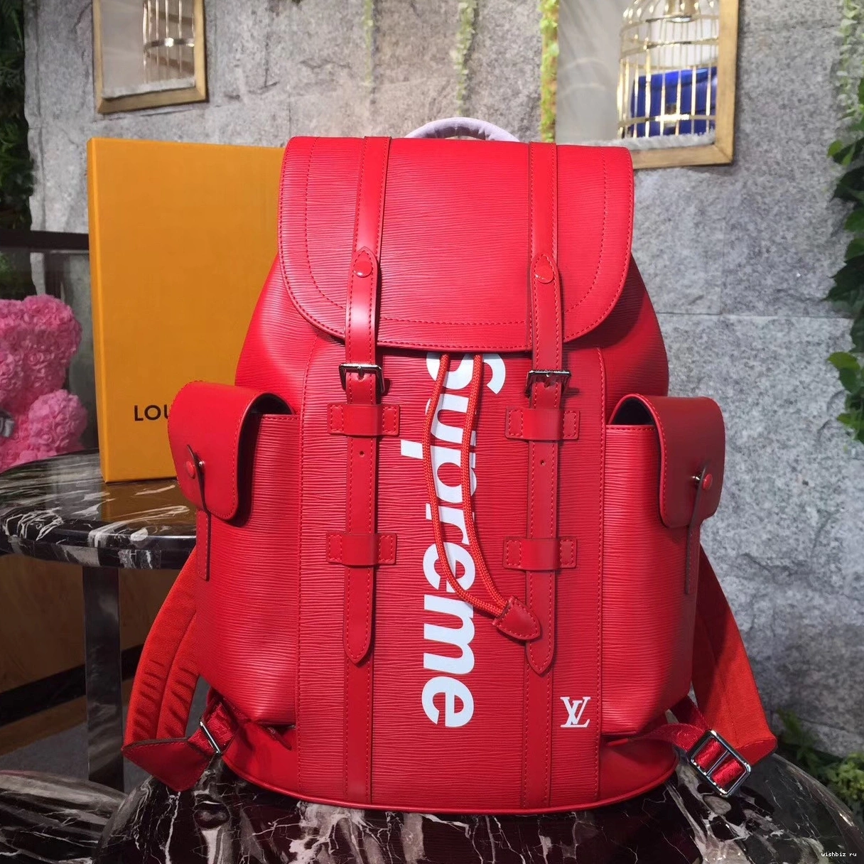 WIS Supreme backpack Louis Vuitton 1205